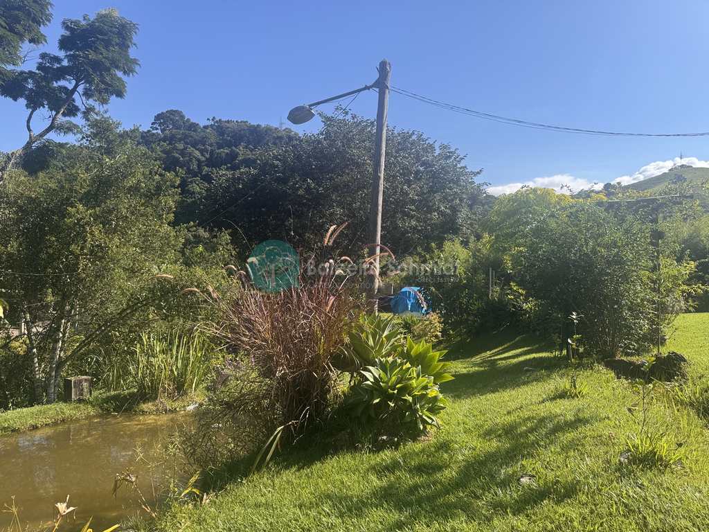 Sítio em Santo Antônio do Pinhal, no bairro Proximo Ao Centro