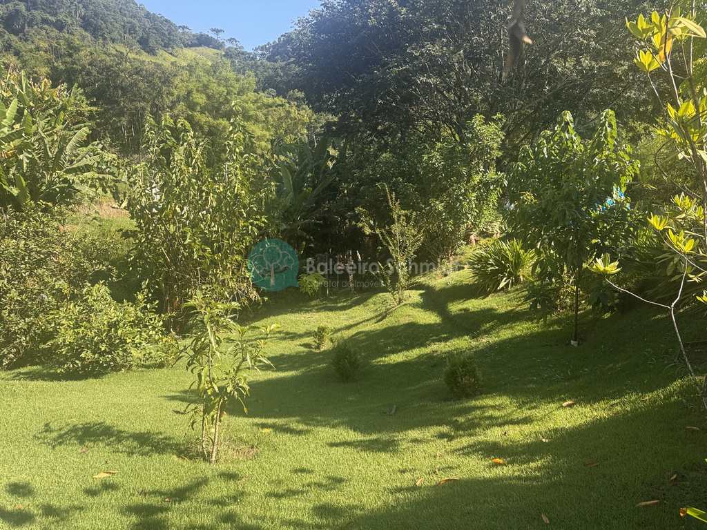 Sítio em Santo Antônio do Pinhal, no bairro Proximo Ao Centro