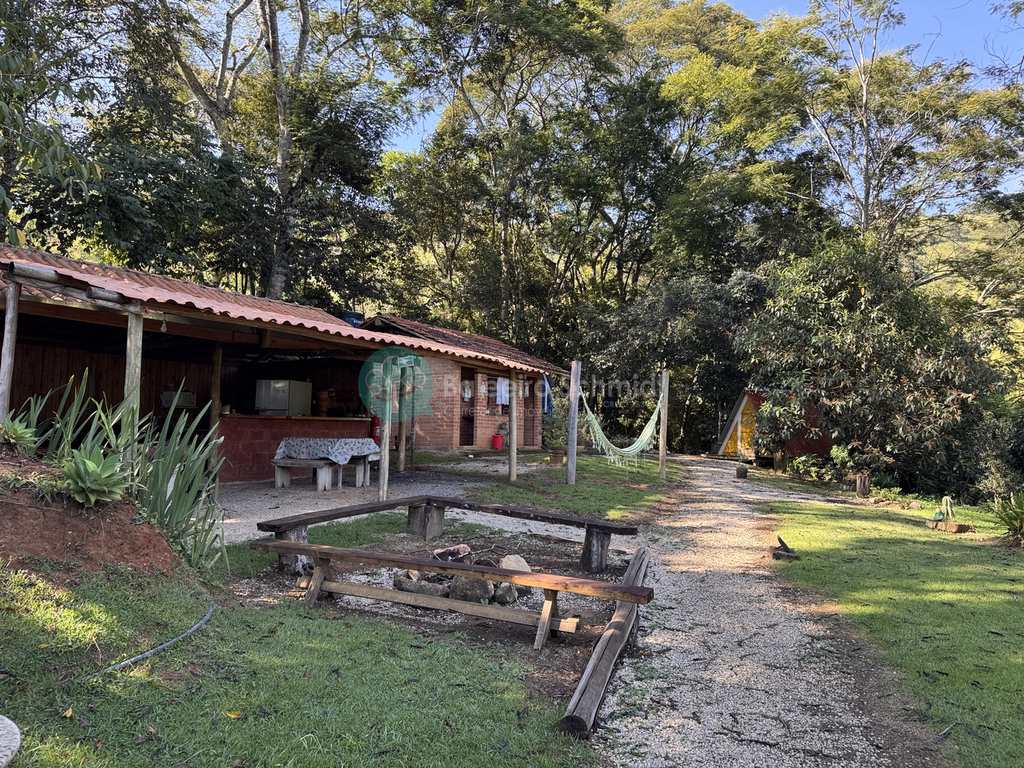 Sítio em Santo Antônio do Pinhal, no bairro Proximo Ao Centro