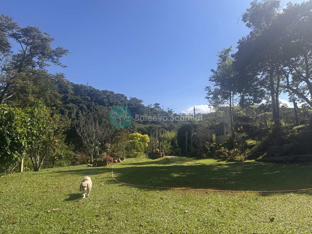 Sítio em Santo Antônio do Pinhal, no bairro Proximo Ao Centro