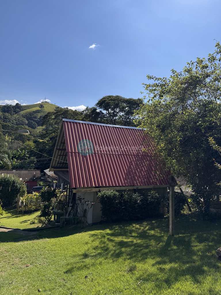Sítio em Santo Antônio do Pinhal, no bairro Proximo Ao Centro
