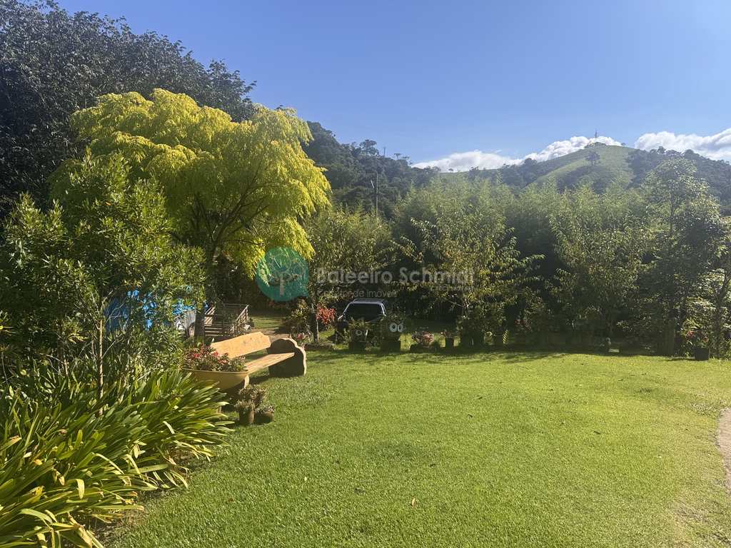 Sítio em Santo Antônio do Pinhal, no bairro Proximo Ao Centro