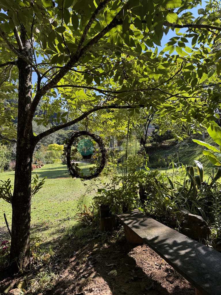Sítio em Santo Antônio do Pinhal, no bairro Proximo Ao Centro