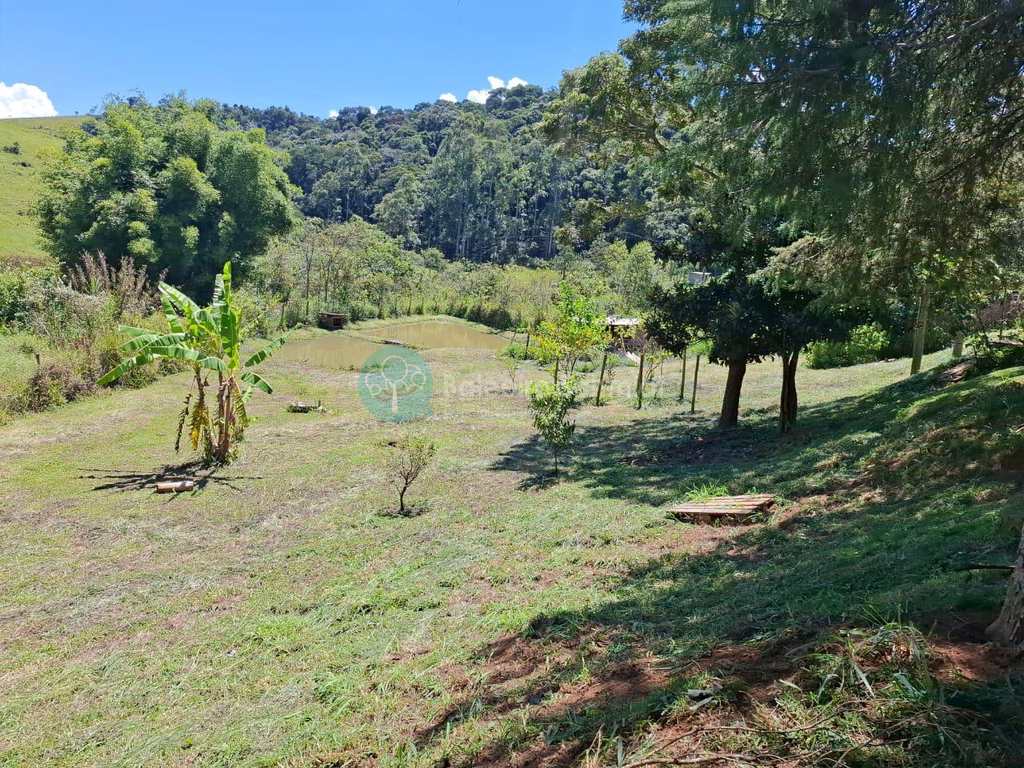 Casa em Santo Antônio do Pinhal, no bairro 10 Km do Centro