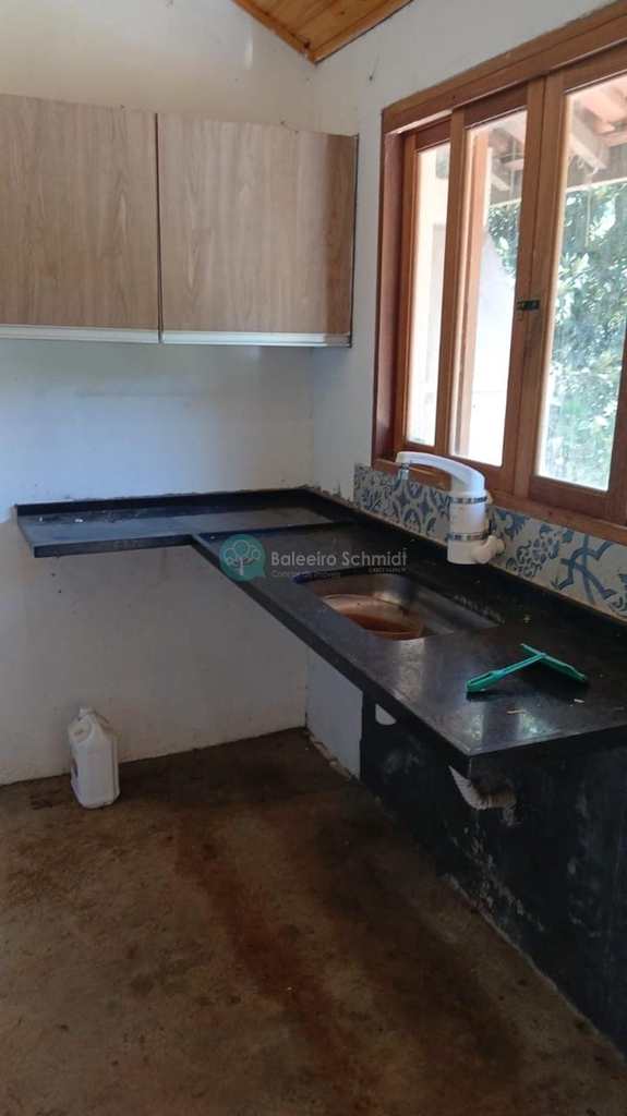 Casa em Santo Antônio do Pinhal, no bairro 10 Km do Centro