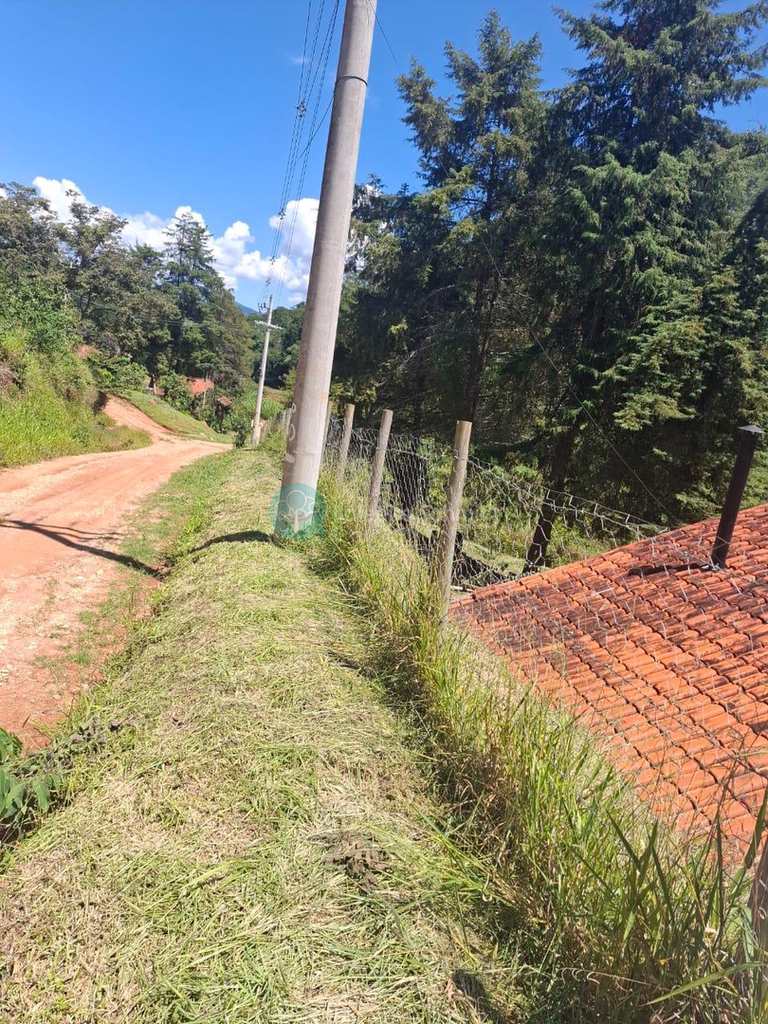 Casa em Santo Antônio do Pinhal, no bairro 10 Km do Centro