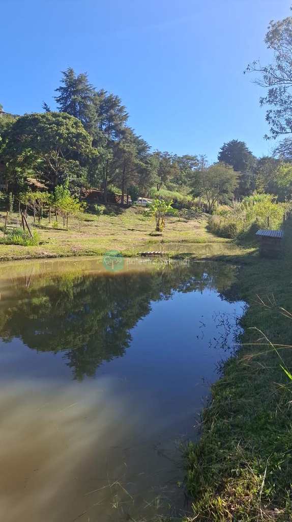 Casa em Santo Antônio do Pinhal, no bairro 10 Km do Centro