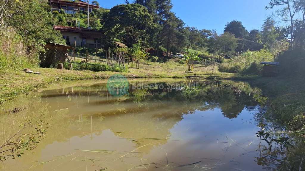 Casa em Santo Antônio do Pinhal, no bairro 10 Km do Centro