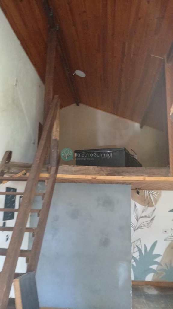 Casa em Santo Antônio do Pinhal, no bairro 10 Km do Centro