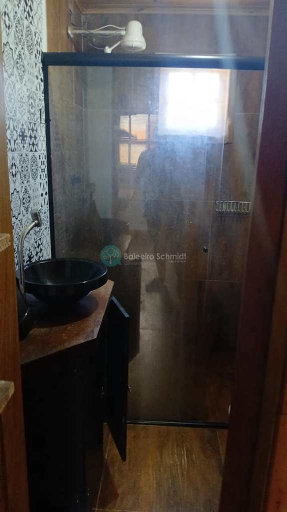 Casa em Santo Antônio do Pinhal, no bairro 10 Km do Centro