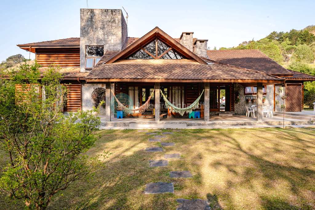 Casa de Condomínio em Santo Antônio do Pinhal, no bairro Condominio Country Club