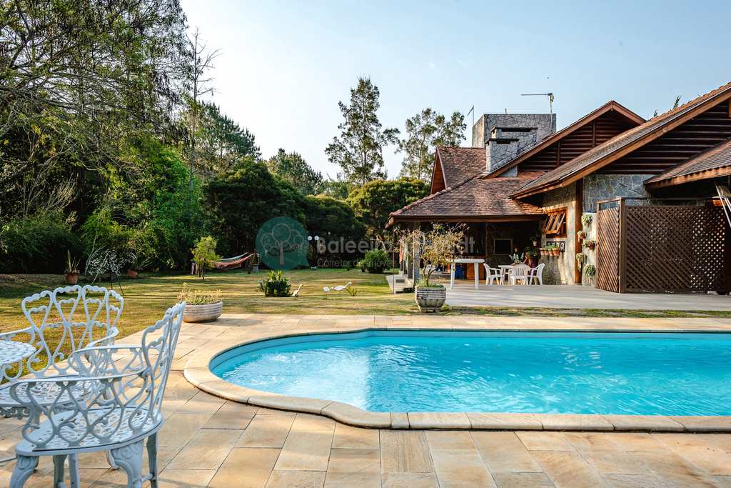 Casa de Condomínio em Santo Antônio do Pinhal, no bairro Condominio Country Club