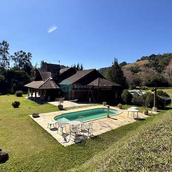 Casa de Condomínio em Santo Antônio do Pinhal, bairro Condominio Country Club