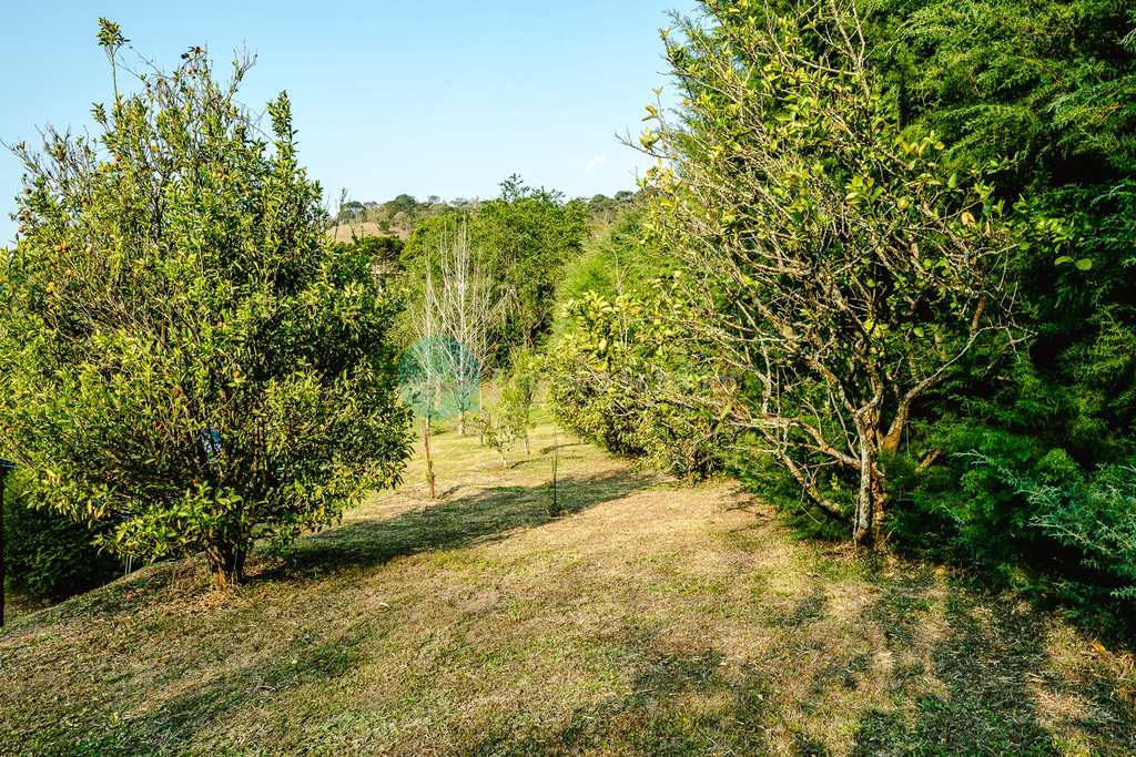 Casa de Condomínio em Santo Antônio do Pinhal, no bairro Condominio Country Club