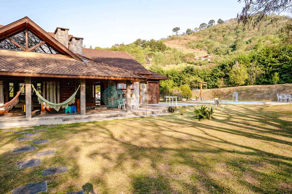 Casa de Condomínio em Santo Antônio do Pinhal, no bairro Condominio Country Club
