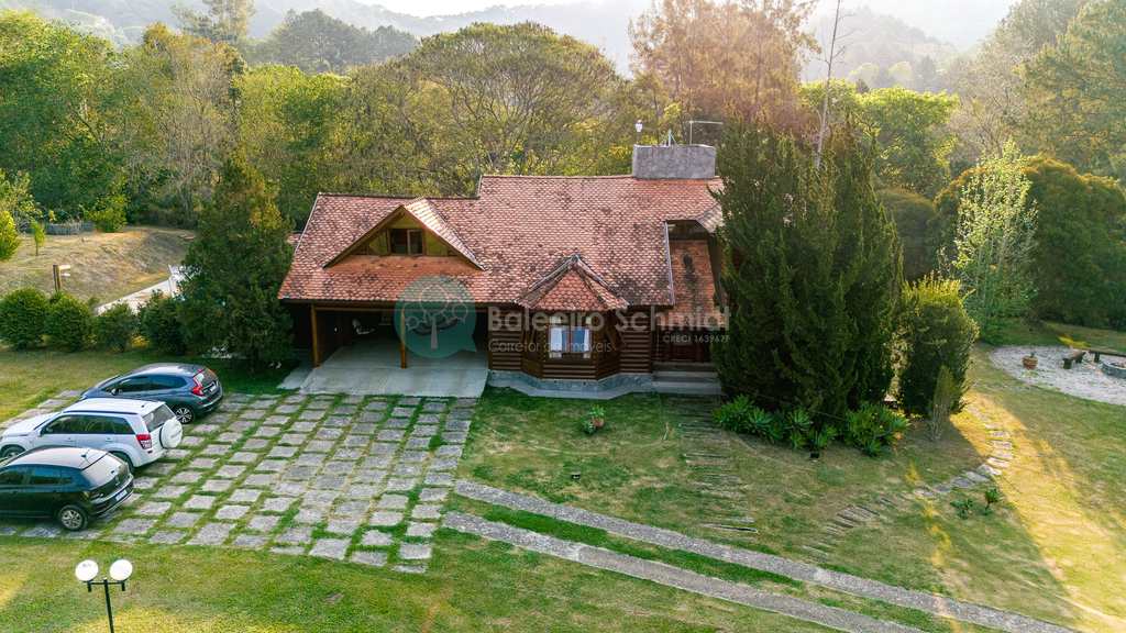 Casa de Condomínio em Santo Antônio do Pinhal, no bairro Condominio Country Club