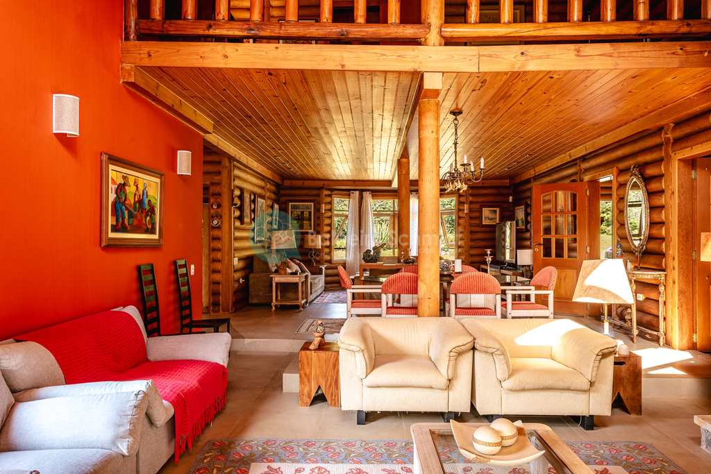 Casa de Condomínio em Santo Antônio do Pinhal, no bairro Condominio Country Club