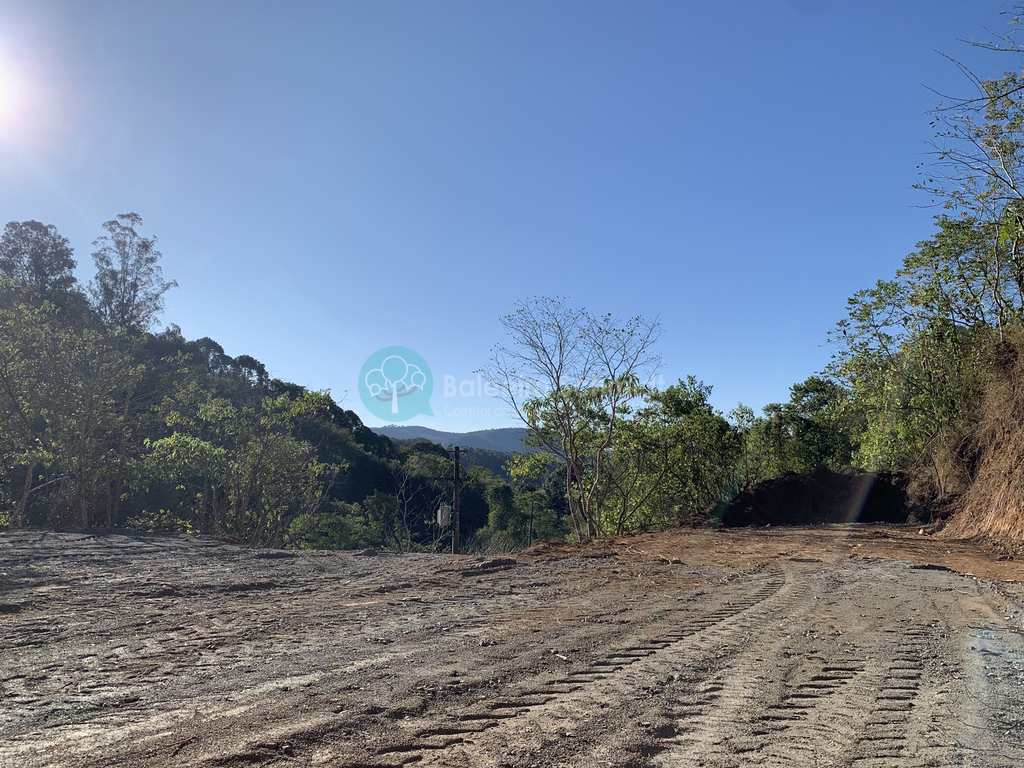 Terreno de Condomnio em Santo Antnio do Pinhal, no bairro Condominio Country Club