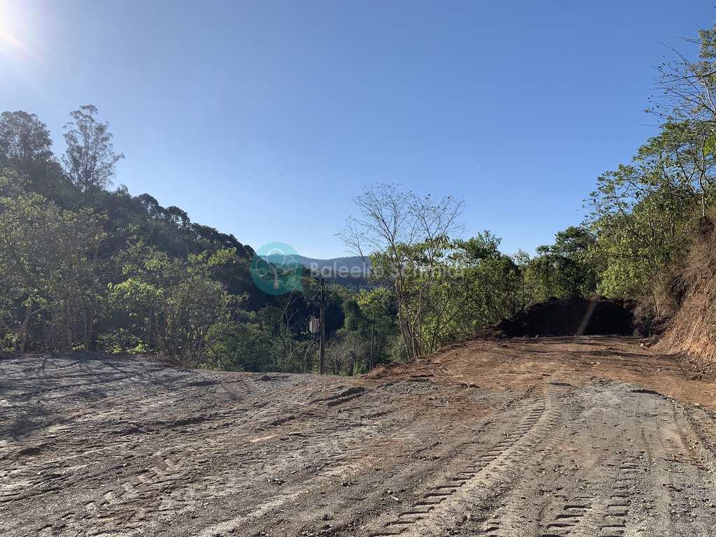 Terreno de Condomnio em Santo Antnio do Pinhal, no bairro Condominio Country Club