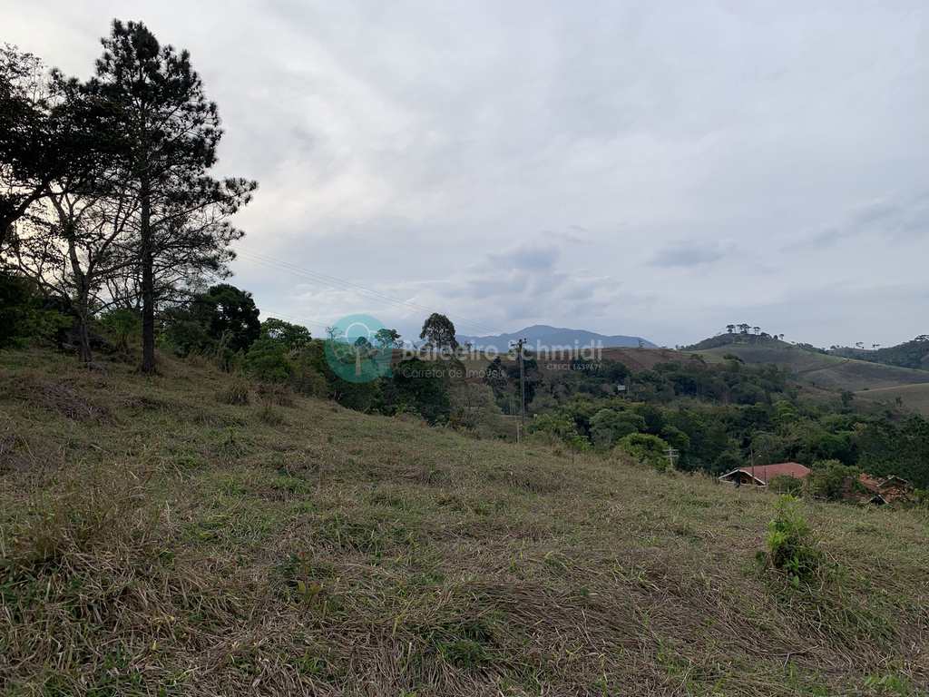 Terreno Rural em Santo Antônio do Pinhal, no bairro Aproxi 10 Km do Centro