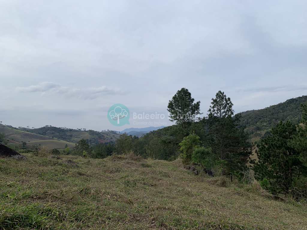 Terreno Rural em Santo Antônio do Pinhal, no bairro Aproxi 10 Km do Centro