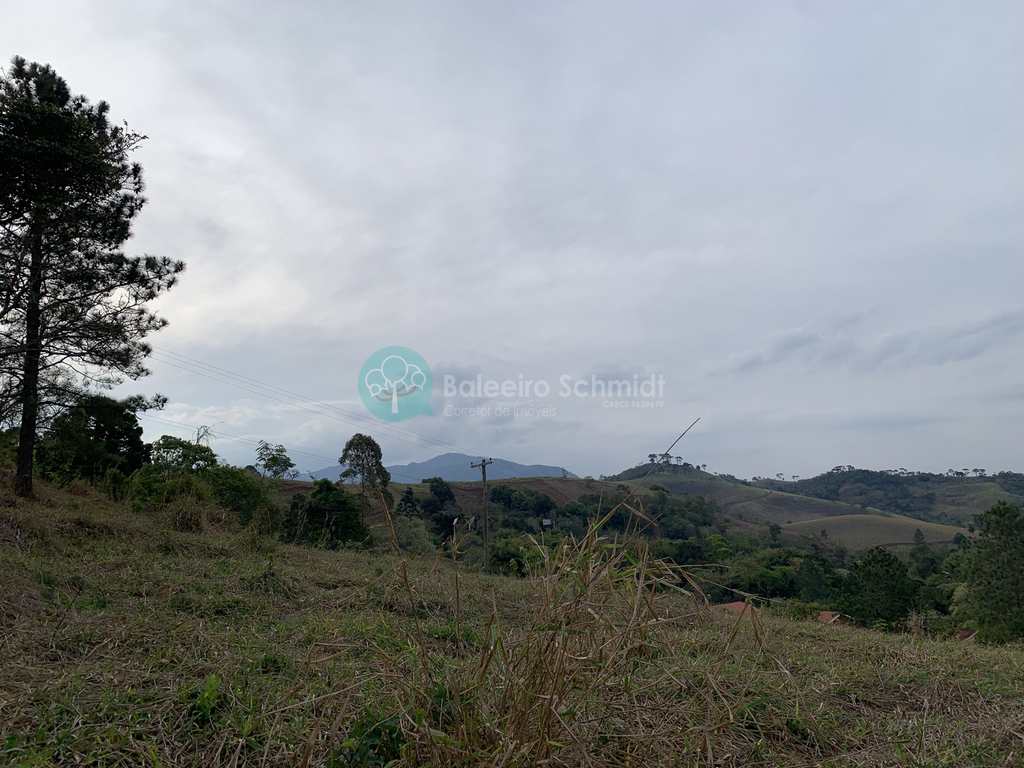 Terreno Rural em Santo Antônio do Pinhal, no bairro Aproxi 10 Km do Centro
