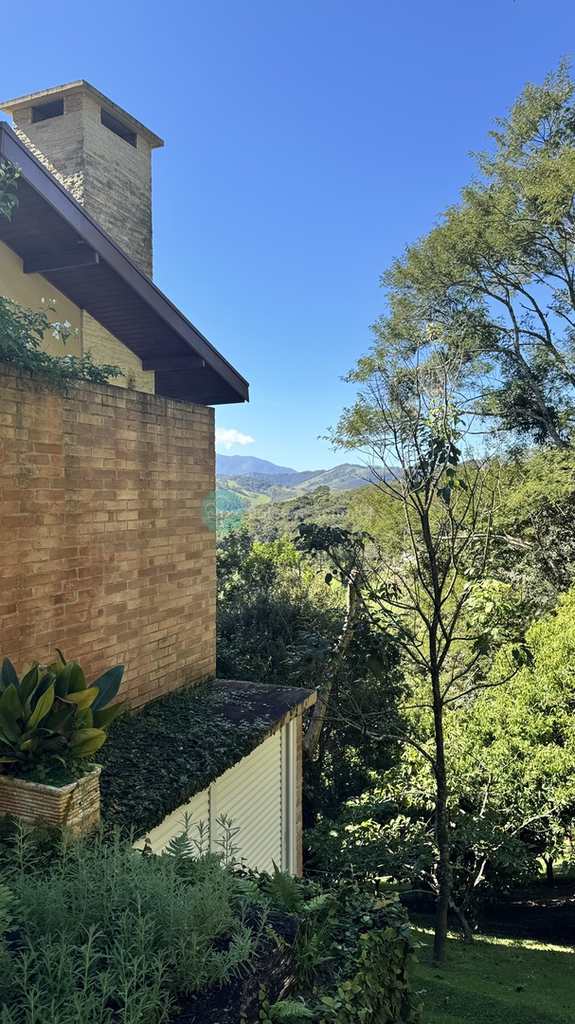 Casa de Condomínio em Santo Antônio do Pinhal, no bairro 11 Km do Centro