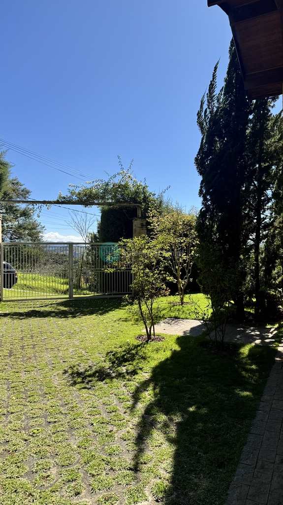 Casa de Condomínio em Santo Antônio do Pinhal, no bairro 11 Km do Centro