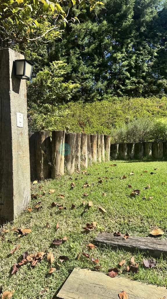 Casa de Condomínio em Santo Antônio do Pinhal, no bairro 11 Km do Centro