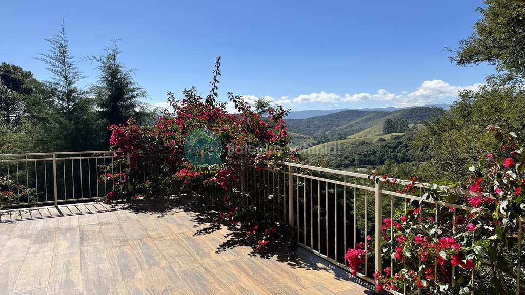 Casa de Condomínio em Santo Antônio do Pinhal, no bairro 11 Km do Centro