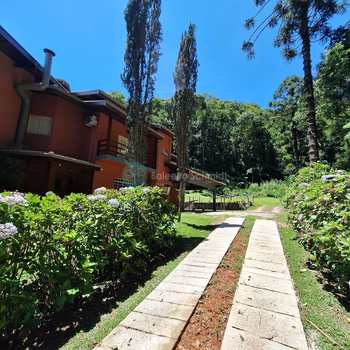 Casa em Santo Antônio do Pinhal, bairro Proximo Ao Centro