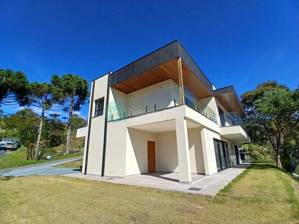 Casa de Condomínio em Santo Antônio do Pinhal, no bairro 11 Km do Centro
