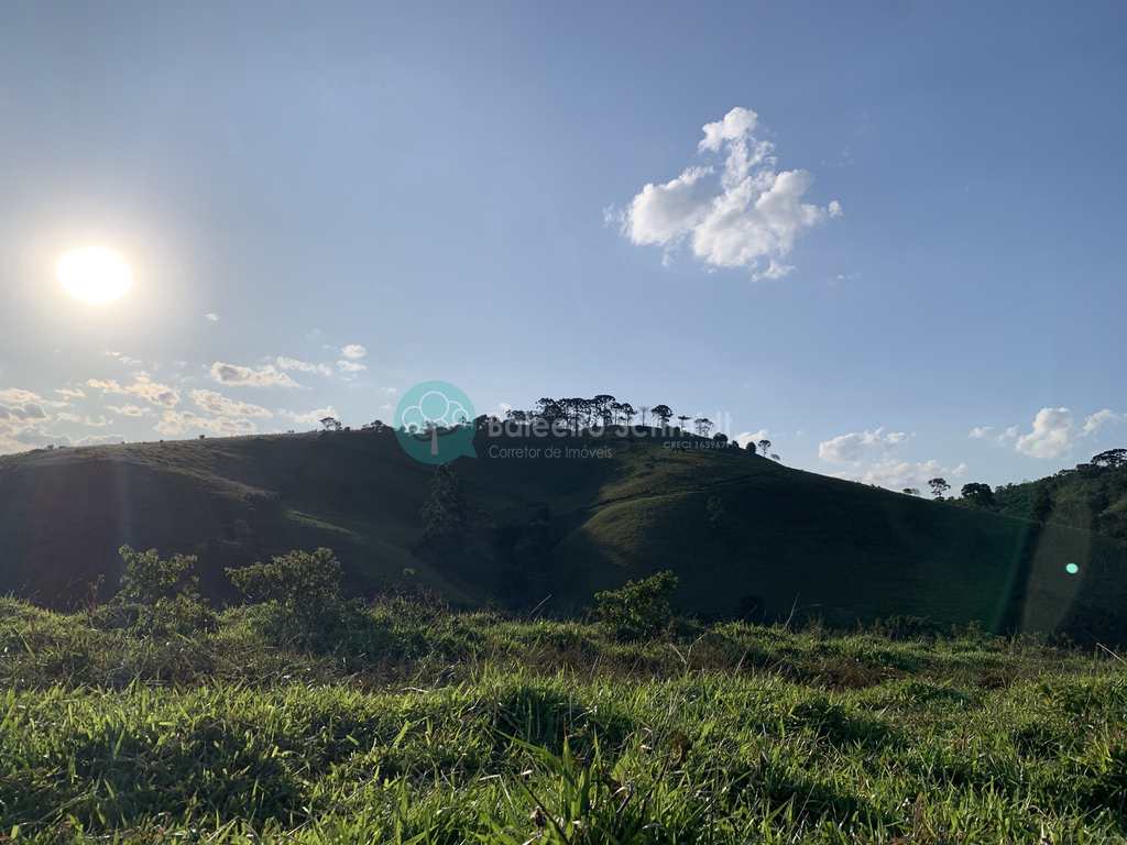 Terreno Rural em Santo Antônio do Pinhal, no bairro Rio Preto