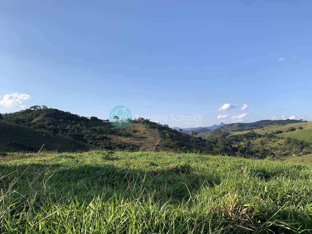 Terreno Rural em Santo Antônio do Pinhal, no bairro Rio Preto