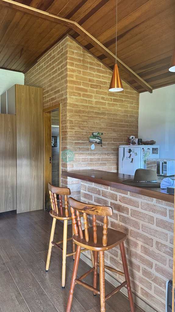 Casa em Santo Antônio do Pinhal, no bairro Proximo Ao Centro