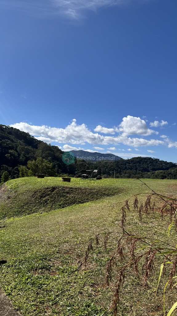 Casa em Santo Antônio do Pinhal, no bairro Proximo Ao Centro