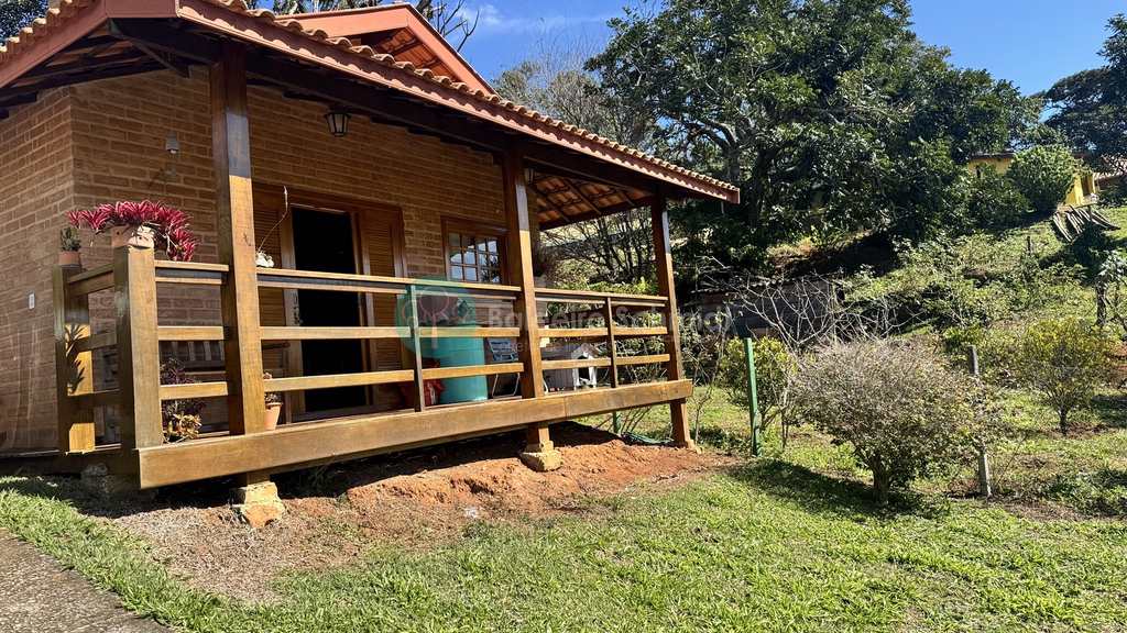 Casa em Santo Antônio do Pinhal, no bairro Proximo Ao Centro