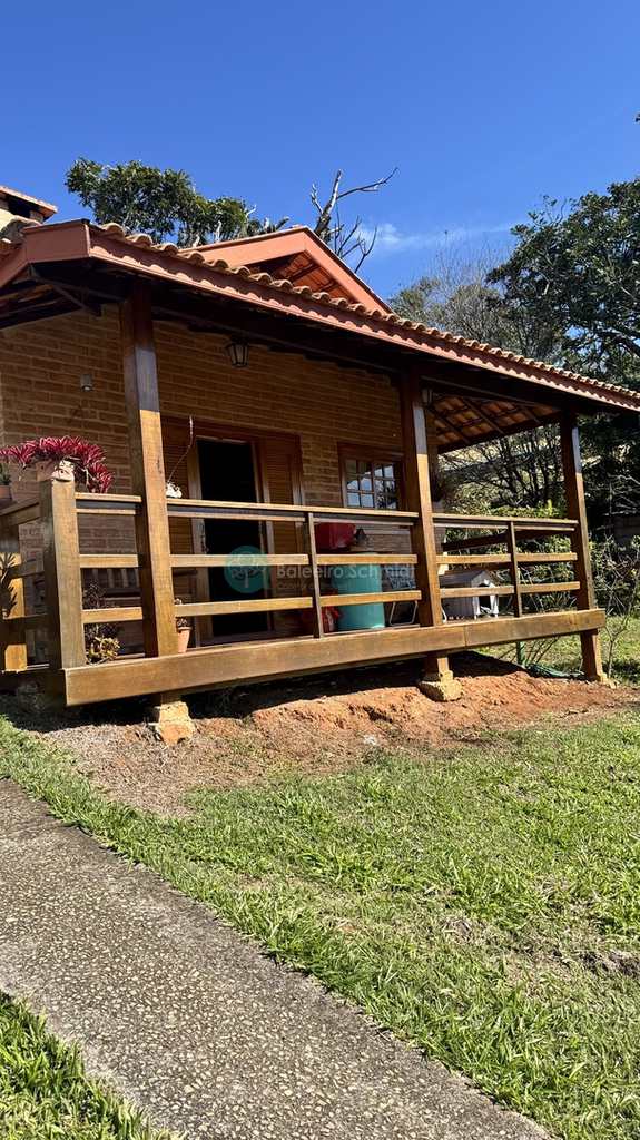Casa em Santo Antônio do Pinhal, no bairro Proximo Ao Centro