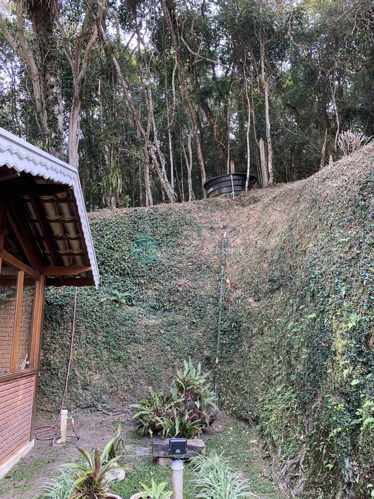 Casa em Santo Antônio do Pinhal, no bairro Centro