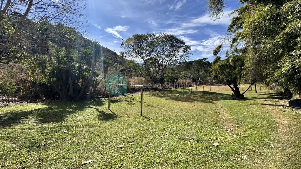 Terreno em Santo Antônio do Pinhal, no bairro Proximo Ao Centro