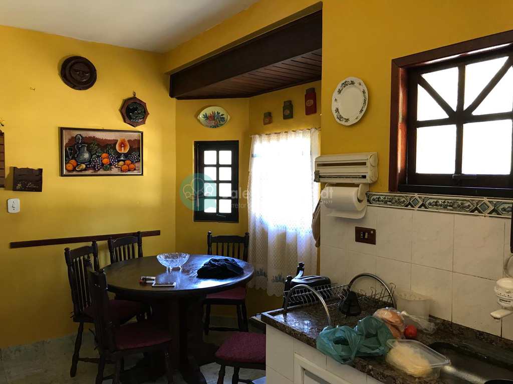 Casa em Santo Antônio do Pinhal, no bairro Aprox 2 Km do Centro