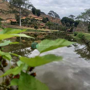 Sítio em Santo Antônio do Pinhal, bairro Zona Rural