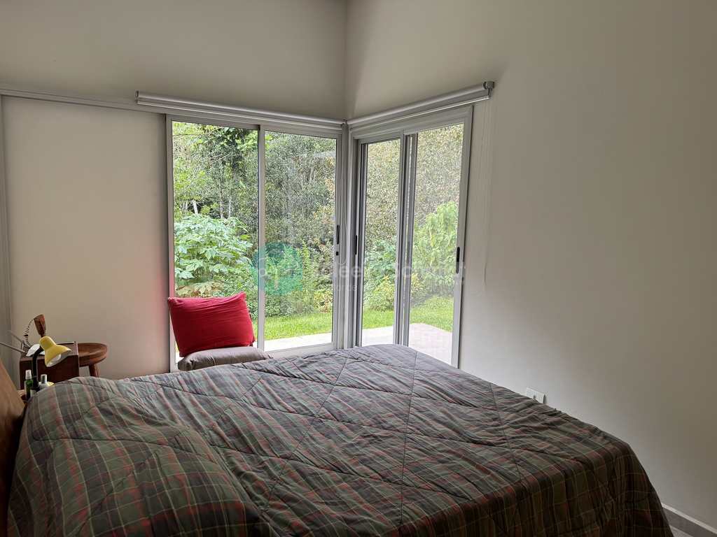 Casa em Santo Antônio do Pinhal, no bairro Zona Rural