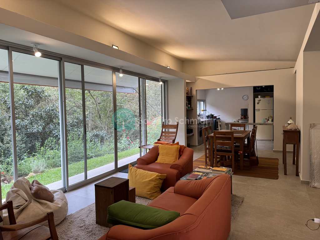 Casa em Santo Antônio do Pinhal, no bairro Zona Rural