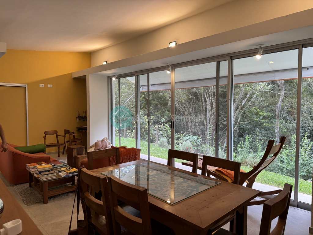 Casa em Santo Antônio do Pinhal, no bairro Zona Rural