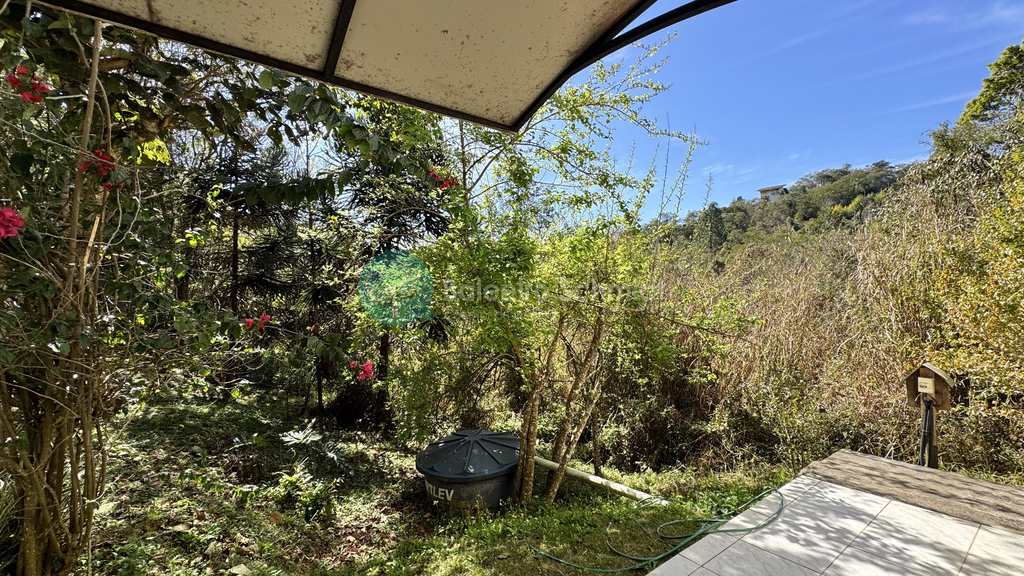 Casa em Santo Antônio do Pinhal, no bairro 10 Km do Centro