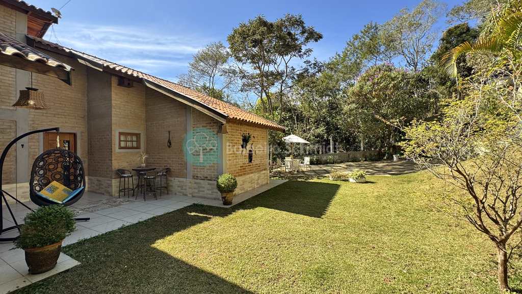 Casa em Santo Antônio do Pinhal, no bairro 10 Km do Centro