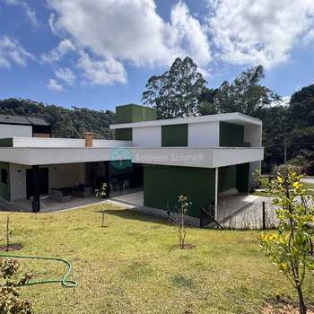 Casa de Condomínio em Santo Antônio do Pinhal, bairro Condominio Fechado em Santo Antonio do Pinhal