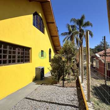 Casa em Santo Antônio do Pinhal, bairro Centro