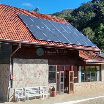 Casa em Santo Antônio do Pinhal, bairro Proximo Centro